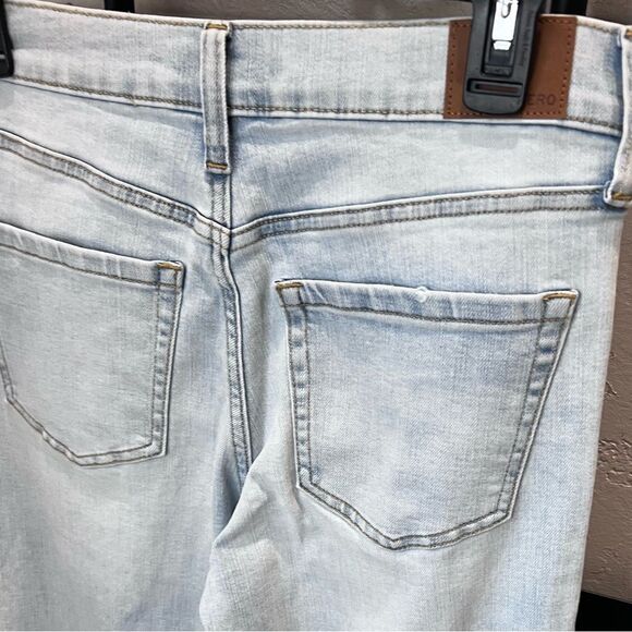 Aeropostale high rise flare Distressed Women's Jeans Size 8 - Picture 8 of 16